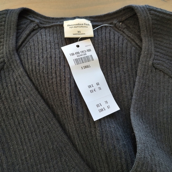 Women's sweater - Picture 4 of 4